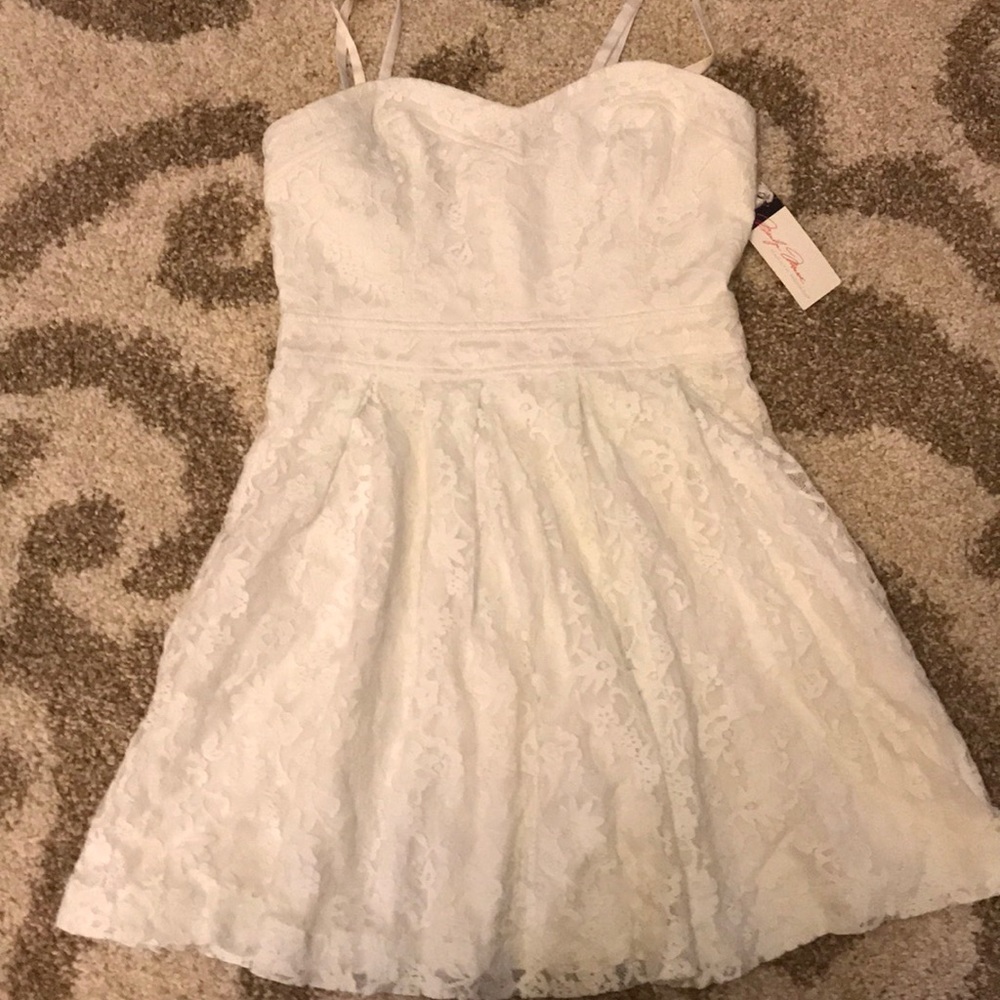 Marilyn Monroe Brand Lace Dress